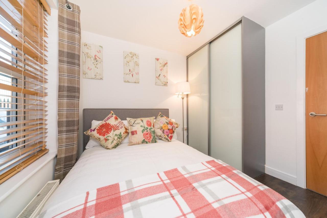 City Centre Posh Parlour Gated Parking 1Bed Wifi Kingston upon Hull Ngoại thất bức ảnh