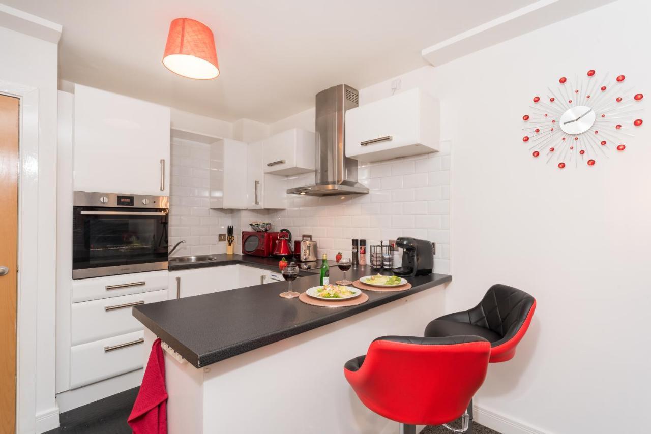 City Centre Posh Parlour Gated Parking 1Bed Wifi Kingston upon Hull Ngoại thất bức ảnh