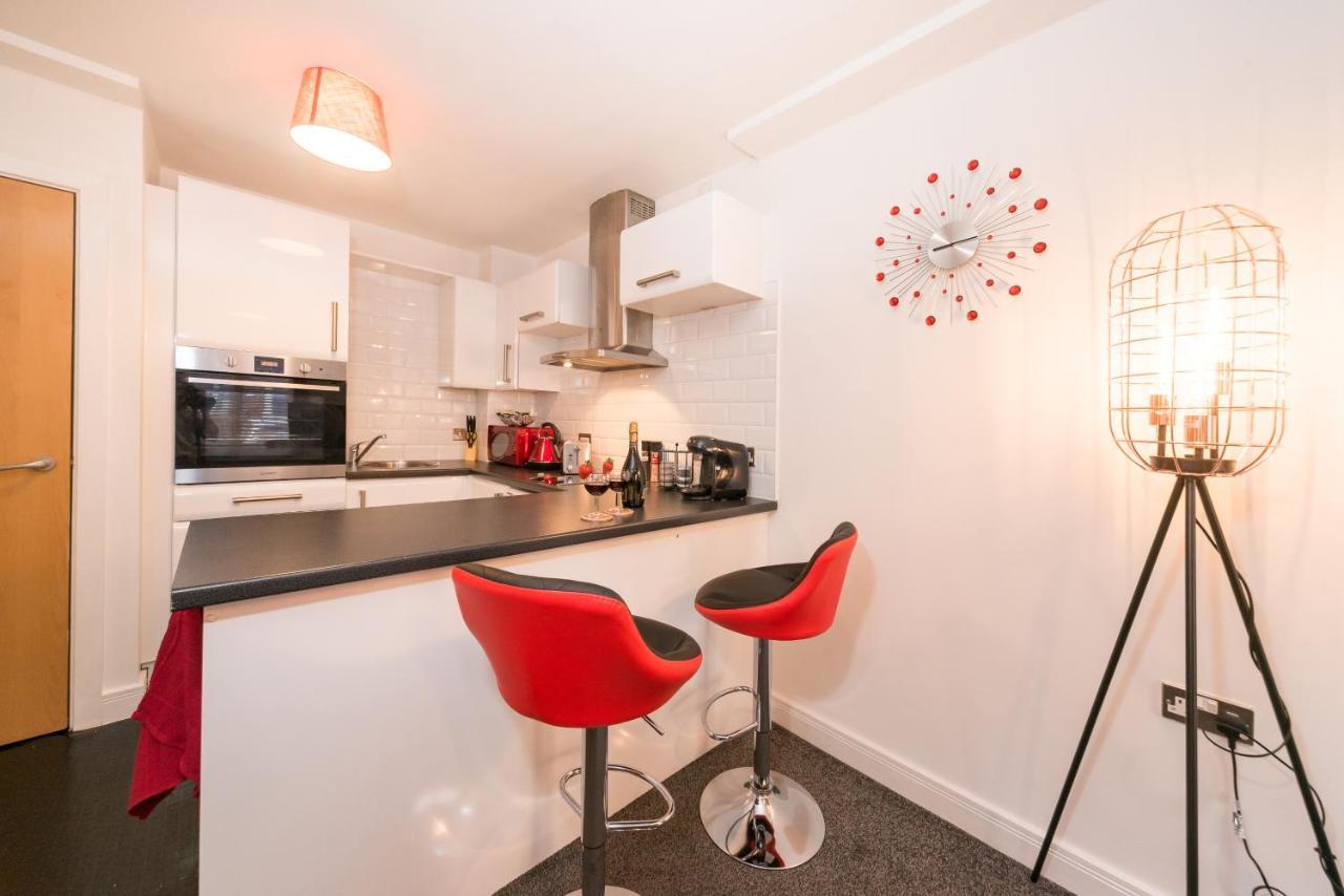 City Centre Posh Parlour Gated Parking 1Bed Wifi Kingston upon Hull Ngoại thất bức ảnh