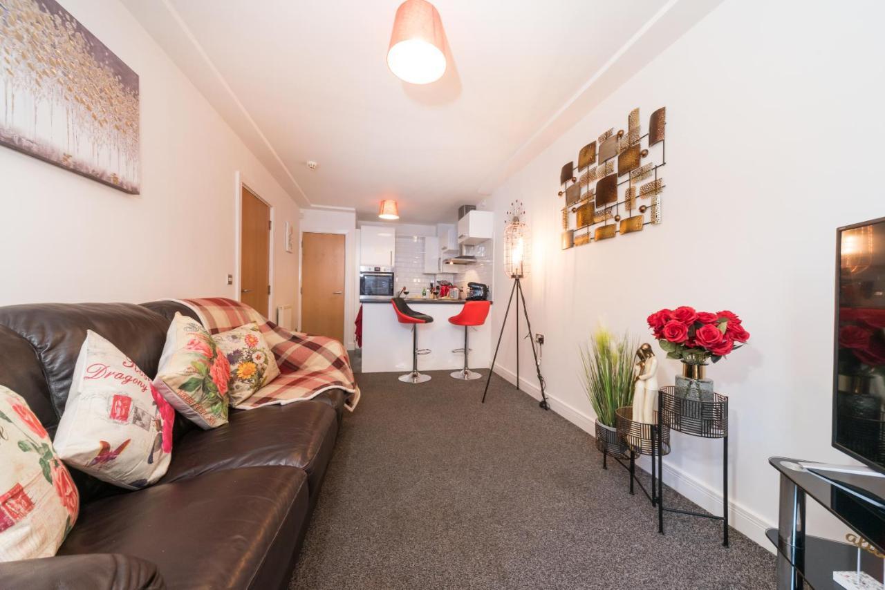 City Centre Posh Parlour Gated Parking 1Bed Wifi Kingston upon Hull Ngoại thất bức ảnh