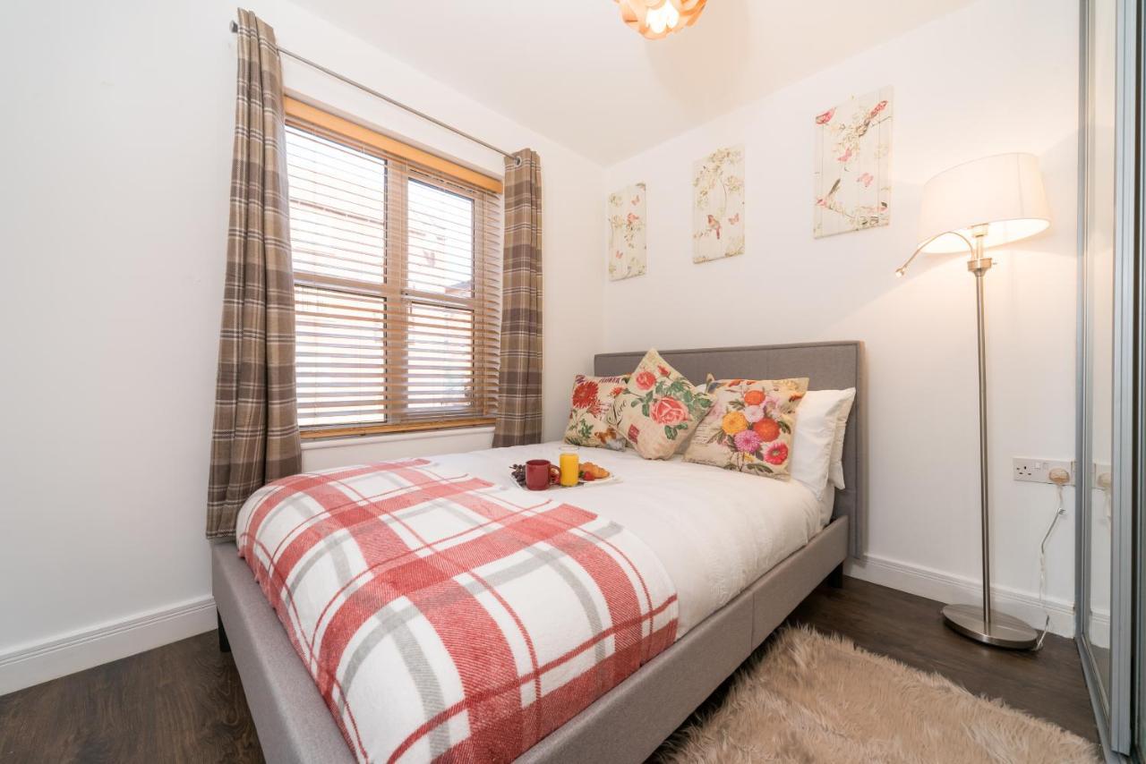 City Centre Posh Parlour Gated Parking 1Bed Wifi Kingston upon Hull Ngoại thất bức ảnh